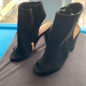Heeled booties with open toe